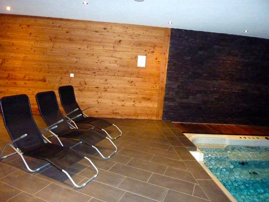 Mont.lac Hotel *